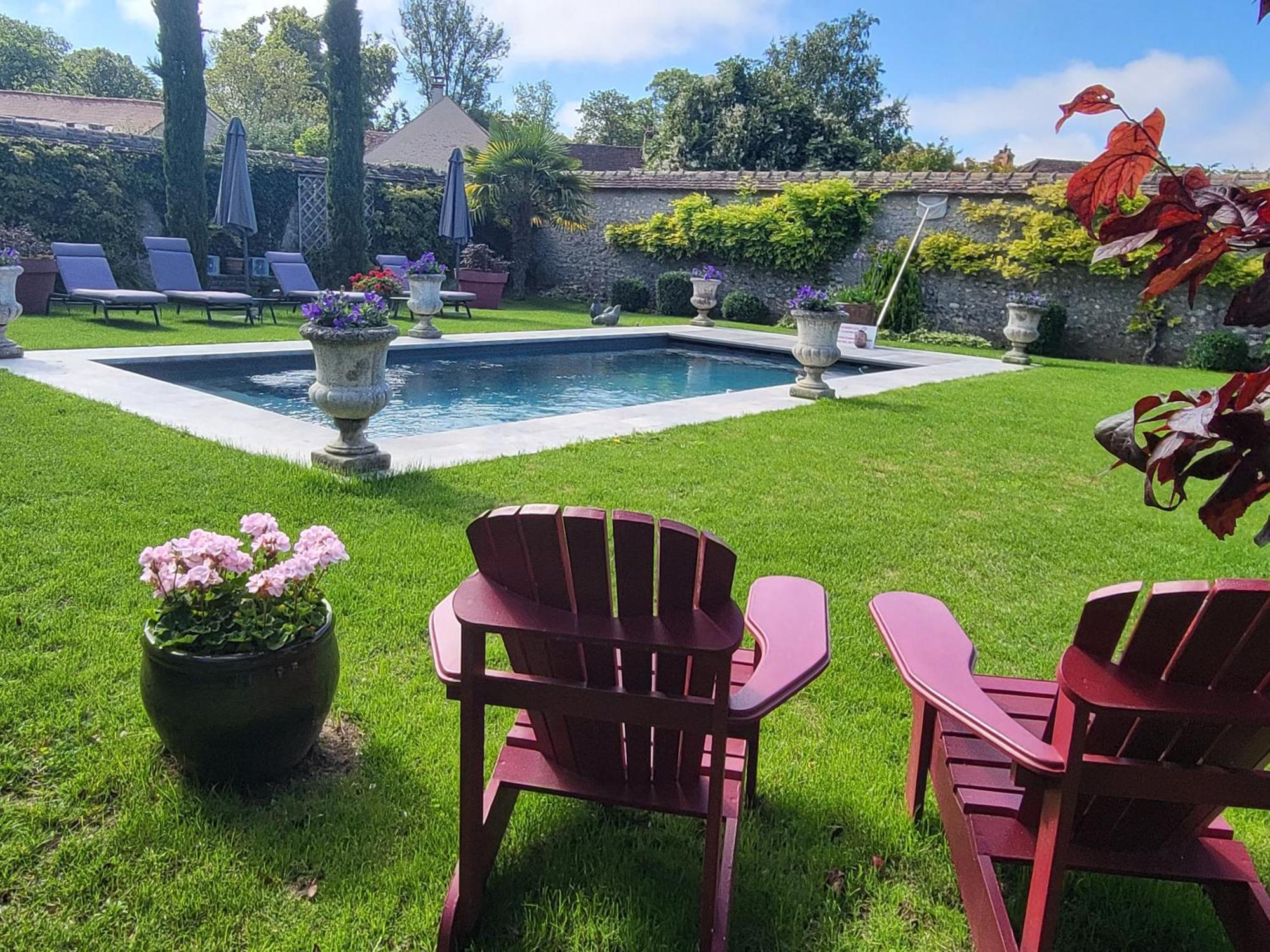 Les Glycines Bed & Breakfast Ury Exterior photo